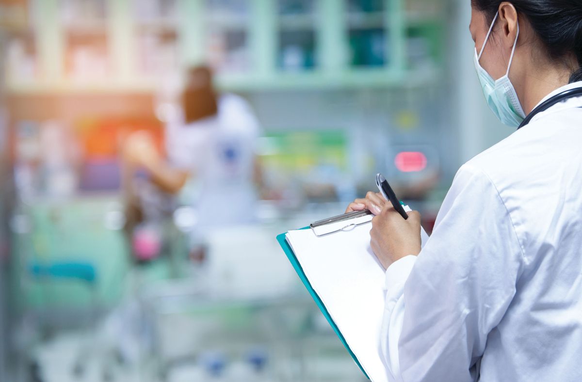 Doc writing a case report