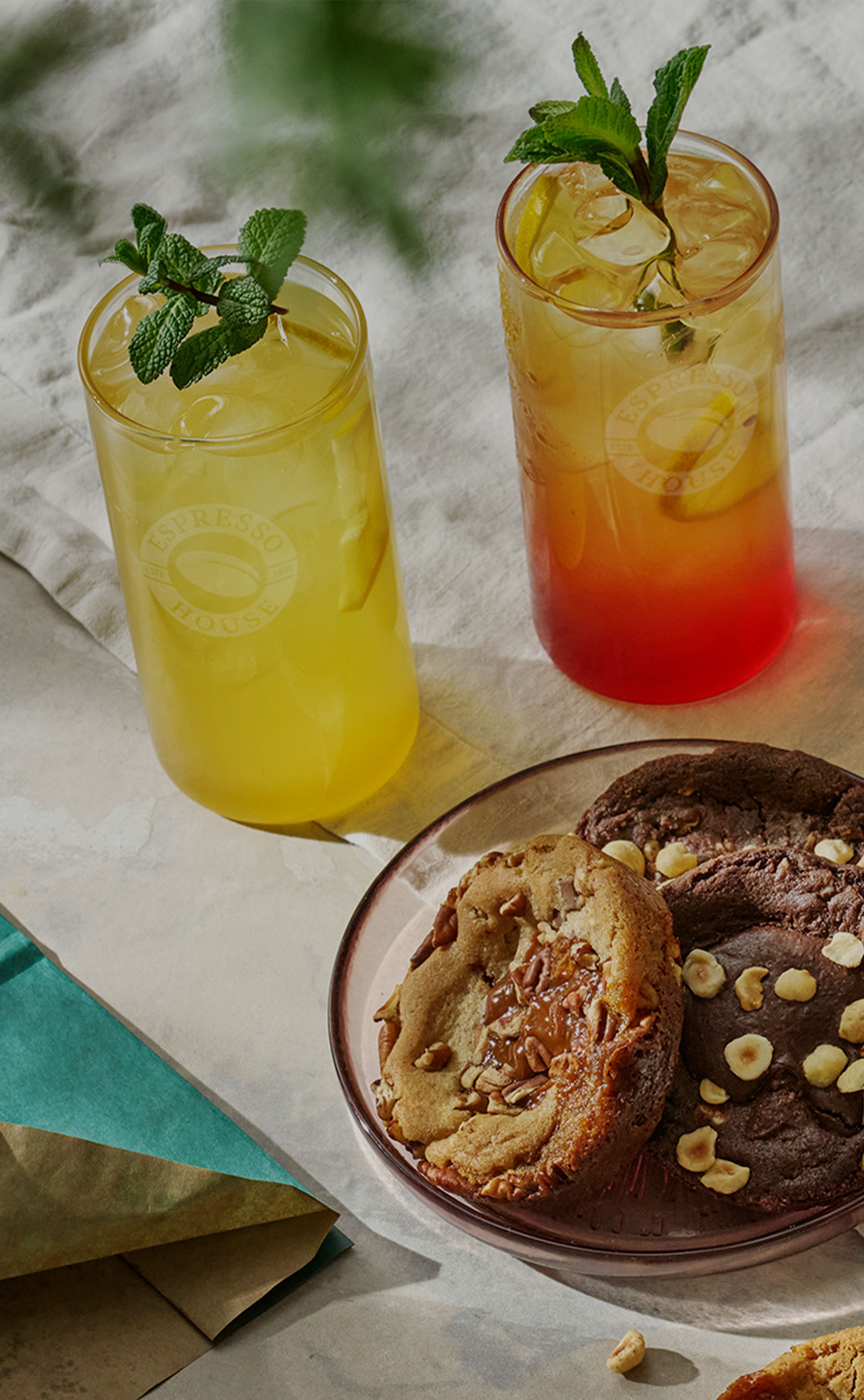 Summer campaign at Espresso House – discover hot and cold drinks, from new favorites like the Summer Iced Latte and Mojito Lemonade to timeless classics like the Cappuccino. Perfect for any forecast, always served with freshly baked treats.